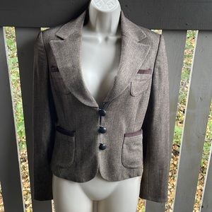 Never been worn size 4 Banana Republic Travel Jacket